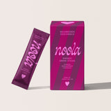 noola Energy Drink Sticks Wildbeere Verpackung mit einzelnem Stick, zuckerfrei